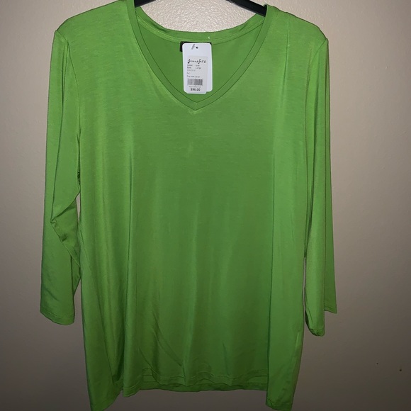 Jennifer’s On Main Top